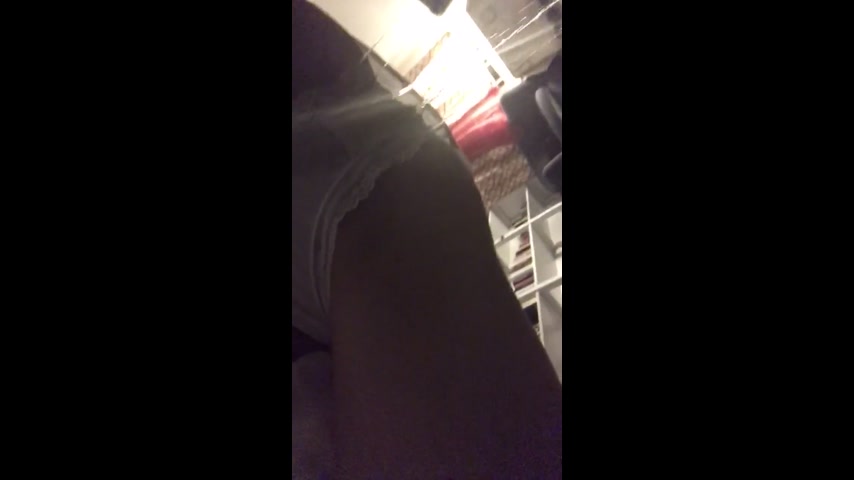 Girl pee in white panties